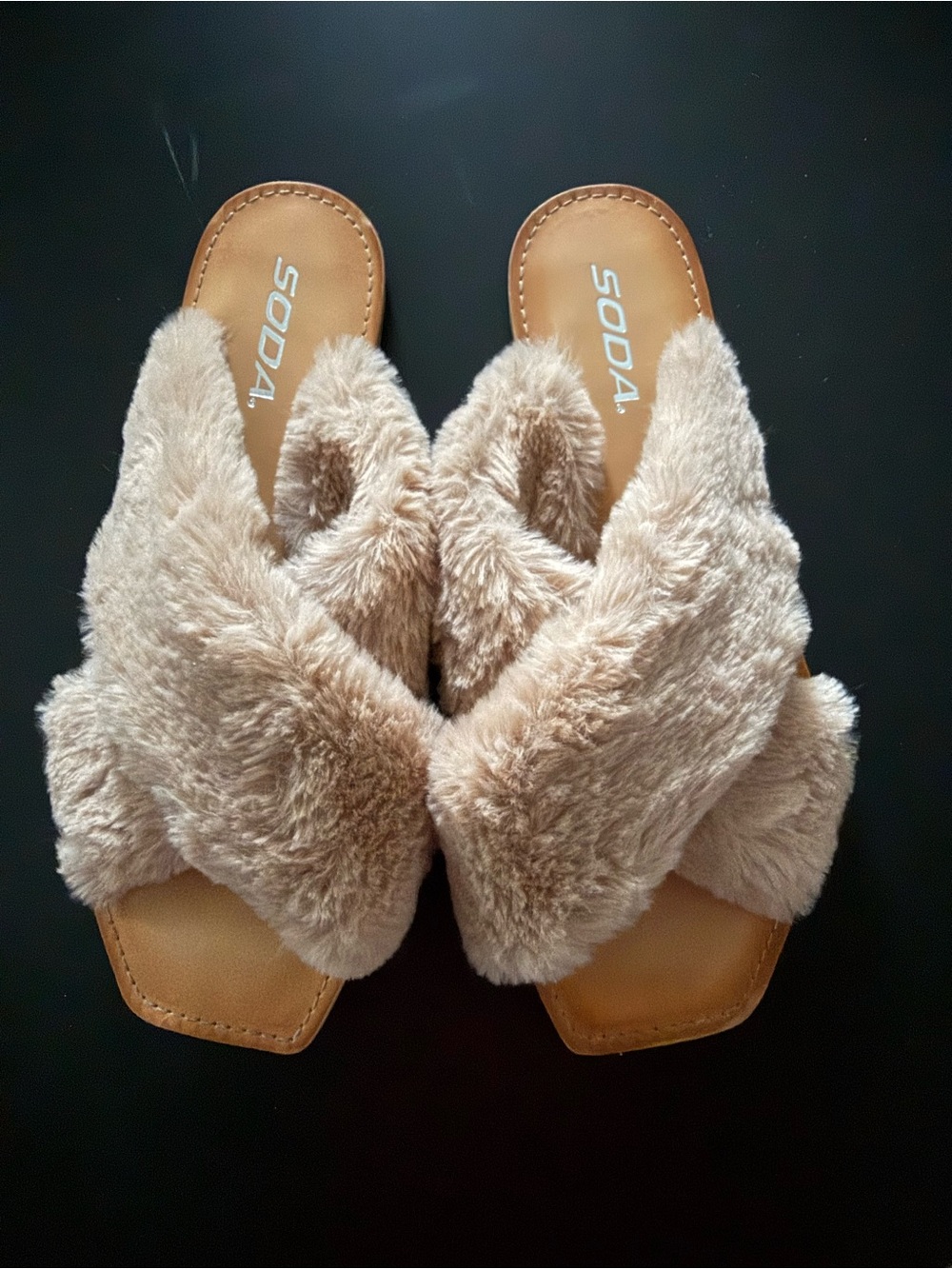 Soda Plush Crisscross Slide Sandals in Blush/Beige Size: 8